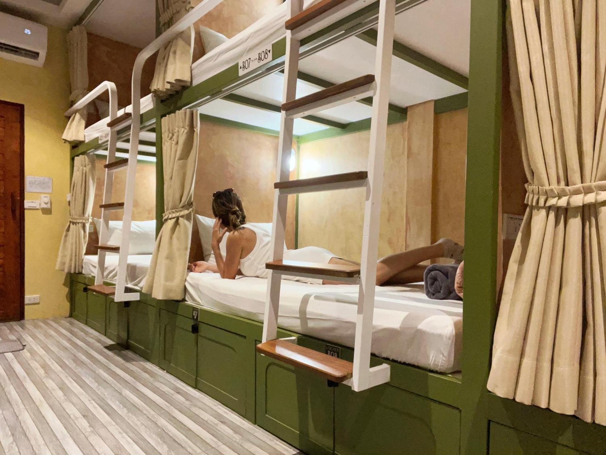 Sierra Hostel Nai Yang Экстерьер фото