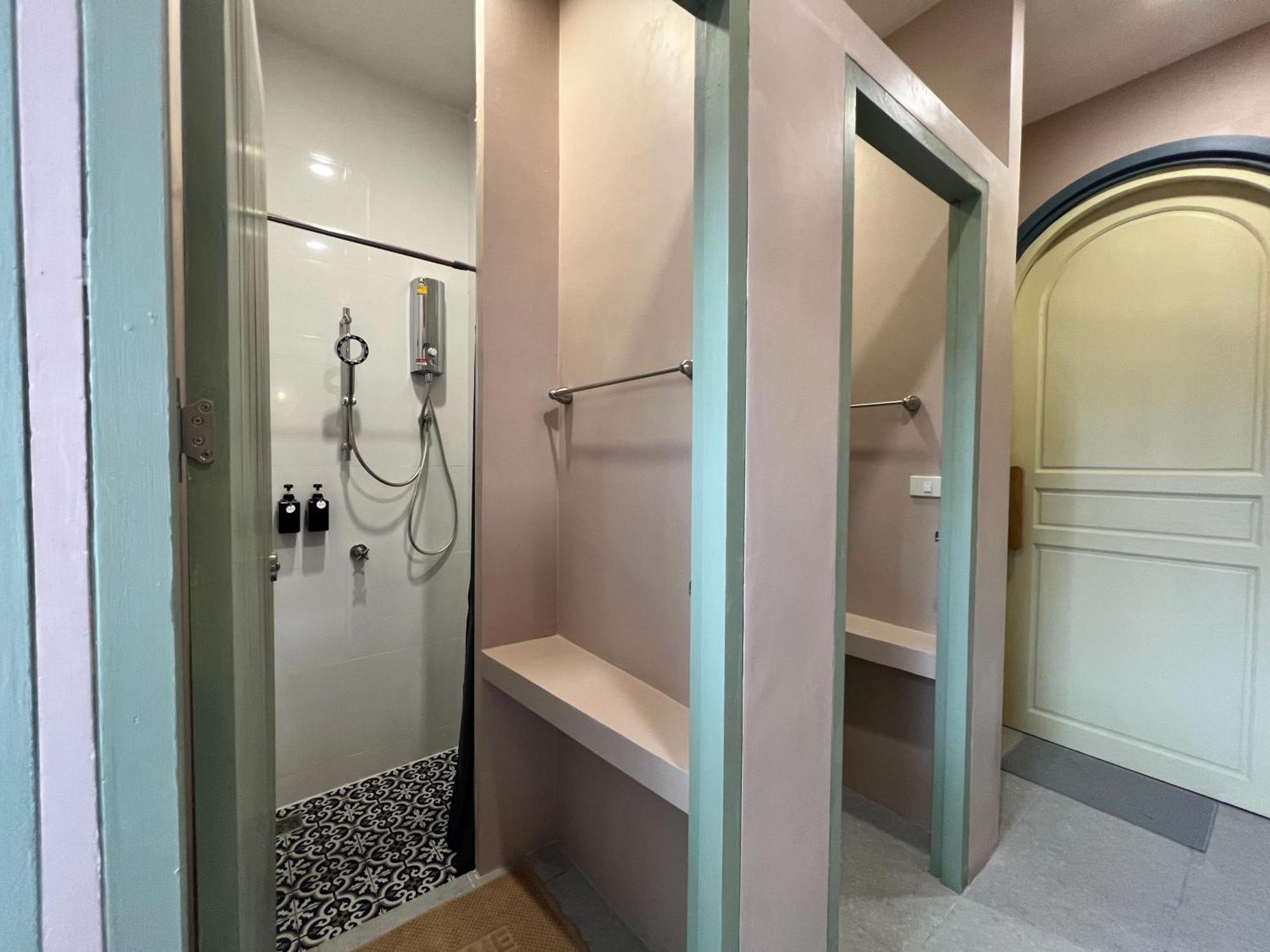 Sierra Hostel Nai Yang Экстерьер фото