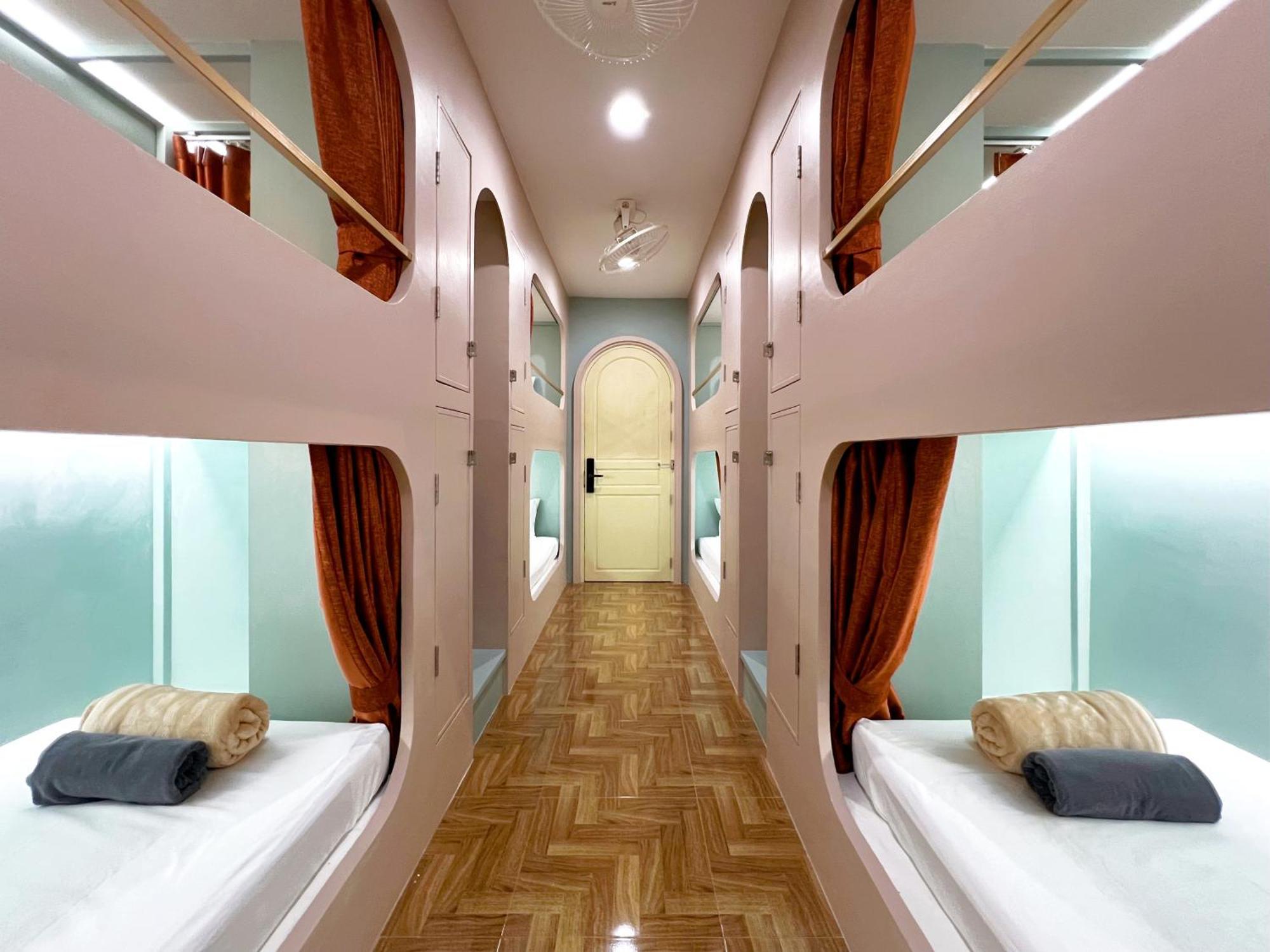 Sierra Hostel Nai Yang Экстерьер фото